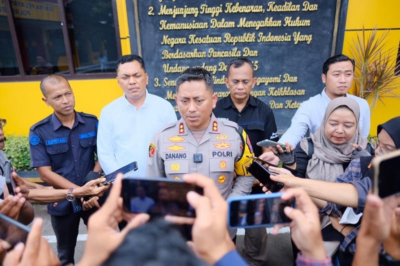 5b8ea561 5688 4d83 9e57 f69a4285eef4