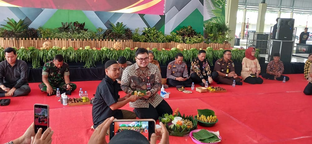 Pemkab Kediri Resmikan Operasional Pasar Wates 8 6