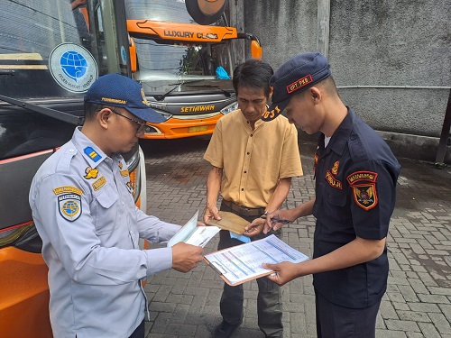 Jelang Arus Mudik Lebaran, Dishub Kota Kediri Cek Kelaikan Angkutan Ke Perusahaan Otobus 7 6 kendaraan po