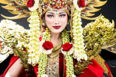Meriahkan Surabaya Vaganza, Kontingen Gudang Garam Kediri Usung "Hujung Galuh Surya Kirana i Churabaya" 7 dbb8f0d3 1503 4fae 8aaa c3475ab456c1