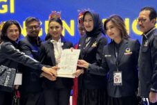 c21059aa 0a3a 4b3f a4c1 07f436a7ea48