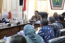 cd4e09d4 fc81 4b63 8aa3 dba695db459d