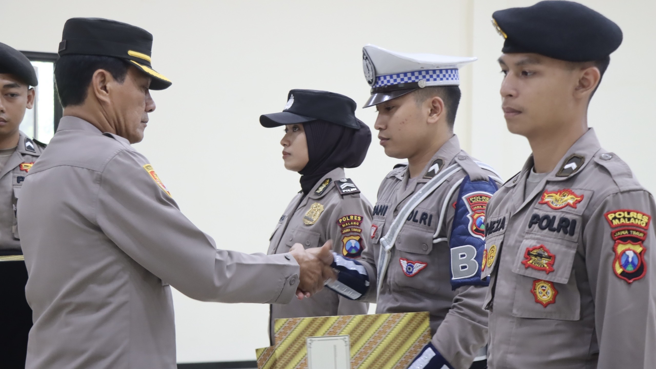 0080ece6 429b 4bfb 8e94 d0850136d6f7