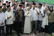 41647017 f689 431e bd56 0f2593789612