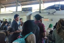 Libur Maulid Nabi, Penumpang Kereta Api Meningkat 37 persen 7 646408dd a3ff 4df6 b18d b7c26f37a7cb