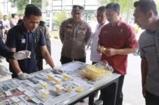 7610b048 d2f5 4d47 b542 0ee414865381