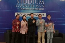 d3fdc27d df80 4653 b073 51e31881efa0