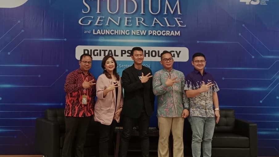 d3fdc27d df80 4653 b073 51e31881efa0