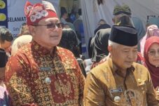 Wakil Bupati Malang Didik Gator Subroto bersama Bupati Malang Sanusi.