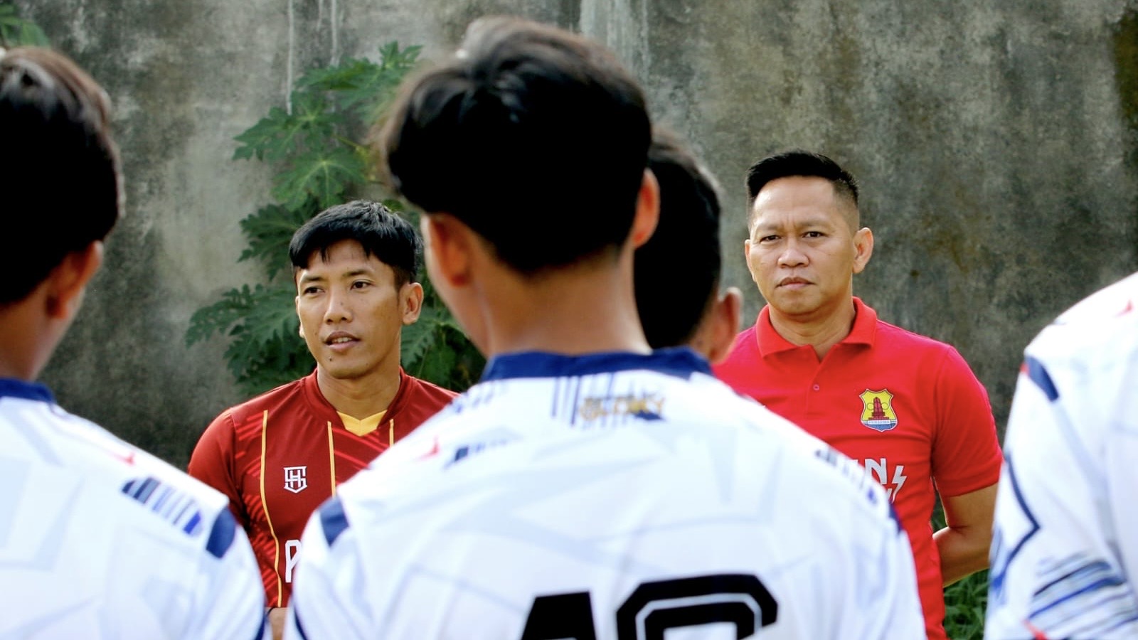 10b096ae eaeb 480c 9654 a2b6b7fad979