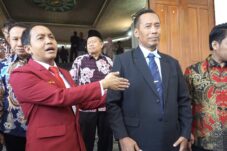 193ee976 6a08 4977 9bbf 68f8a15818ff