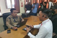 Miliki Rekaman CCTV, Tim Paslon Salaf Lapor Bawaslu Atas Pengrusakan APK