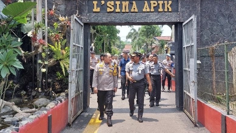 348cefc3 0a3e 45eb 8192 7c428017b363