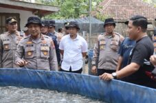 4e18be60 e353 499f a1e1 b4cc7bf73302