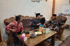 Kesampingkan Rivalitas Politik Pasca Pilkada 2024, Sanusi Silaturahmi ke Rumah Gunawan