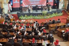 d4ecba7a f496 4731 a815 a376175953db