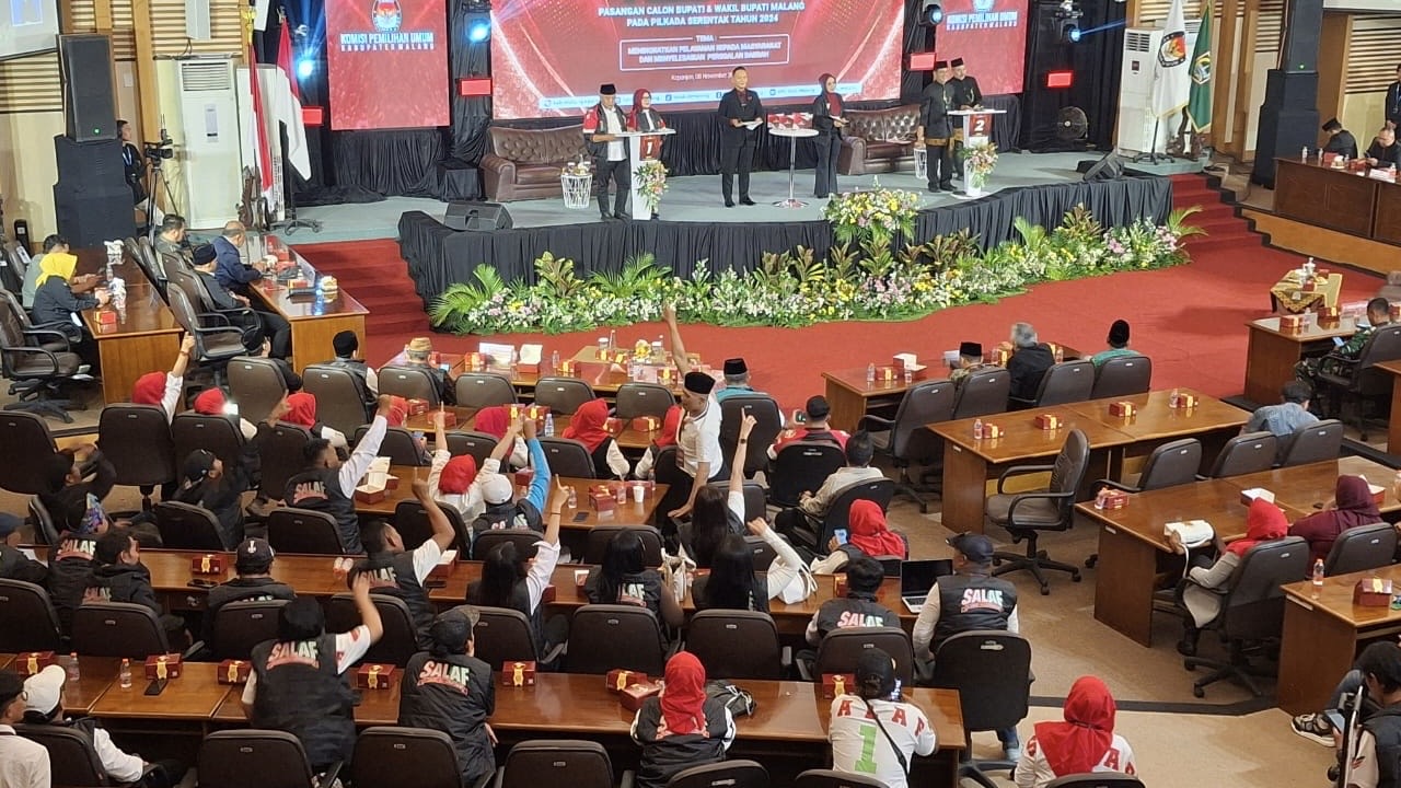 d4ecba7a f496 4731 a815 a376175953db