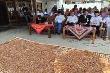 d97428ee 7a57 4291 849d 30451f86b1d3