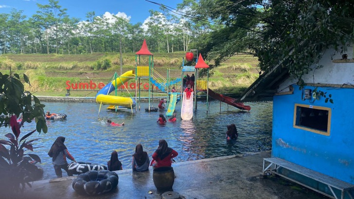 Asyiknya Menikmati Wisata Air Sumber Maron Kabupaten Malang 17 Asyiknya Menikmati Wisata Air Sumber Maron Kabupaten Malang