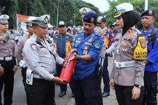 operasi lilin semeru