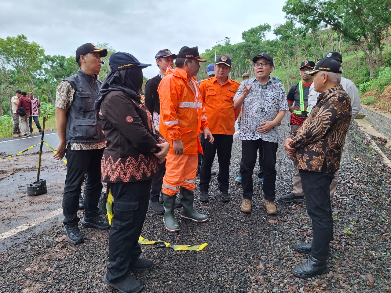 Bupati Malang Berharap Jalan Lintas Selatan Segera Bisa Dilalui Warga 14 Jalan Lintas Selatan