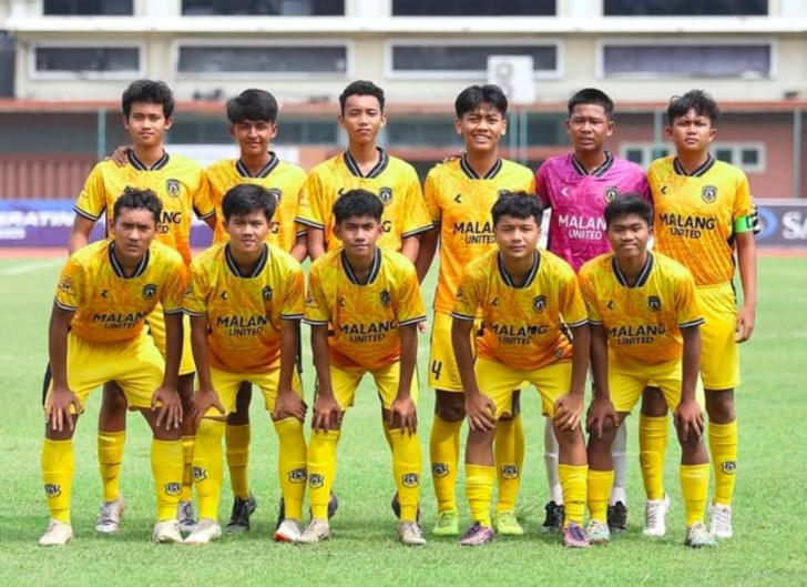 Malang United Torehkan Juara 3 di Piala Soeratin U17 Jawa Timur 16 Malang United Torehkan Juara 3 di Piala Soeratin U17 Jawa Timur