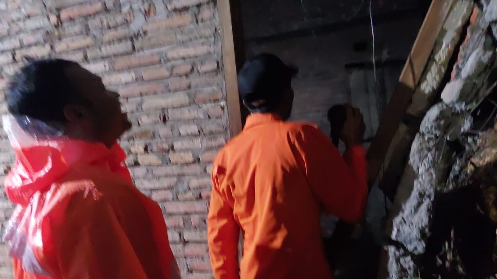 Hujan Selama 2 Hari, Tiga Rumah Warga di Kecamatan Donomulyo Malang Rusak Akibat Longsor