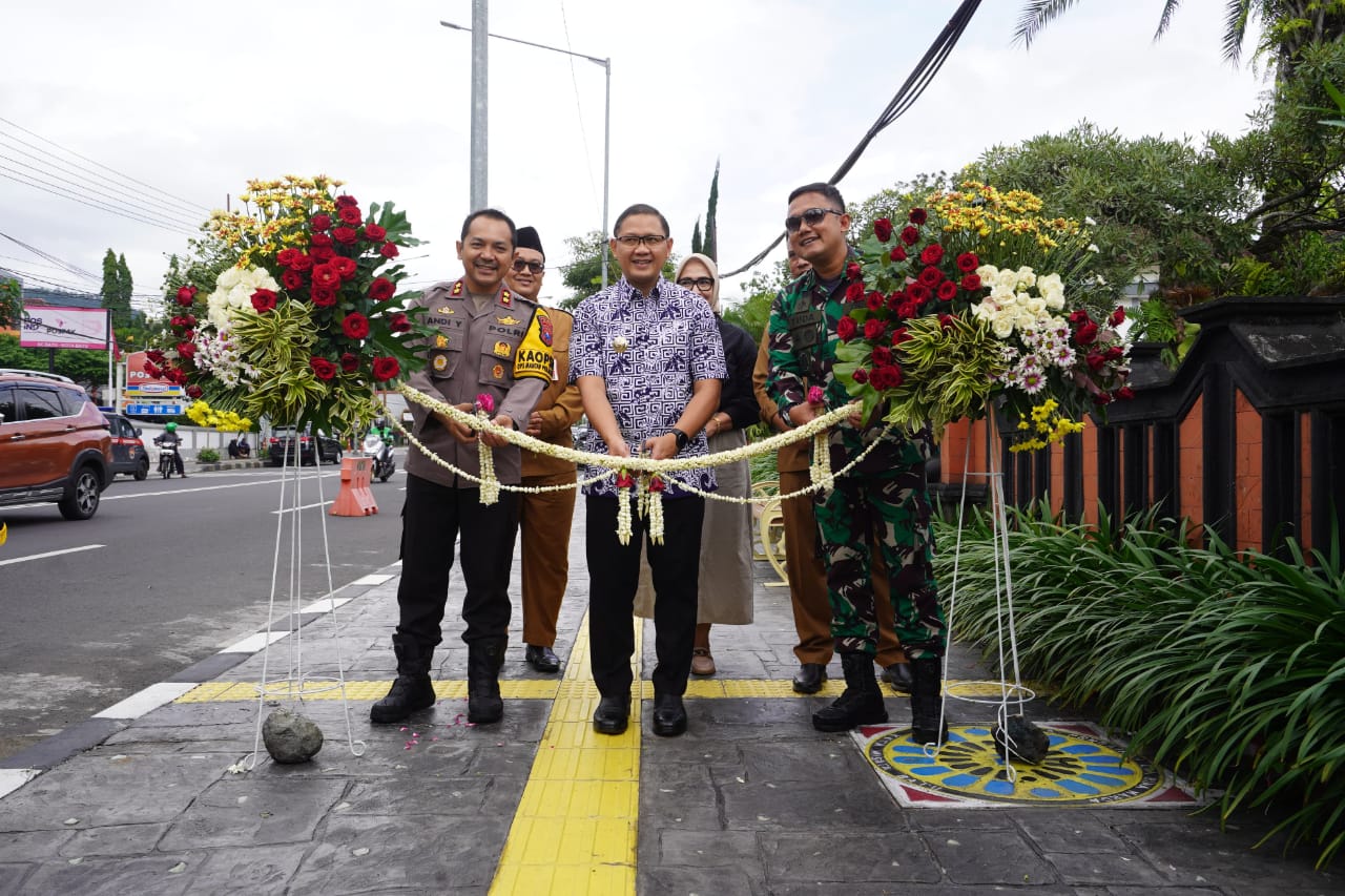 Resmikan Jembatan dan Pedestrian se-Kota Batu, Pemkot Batu Tunjukkan Komitmen Tingkatkan Kualitas Infrastruktur dan Pelayanan Publik