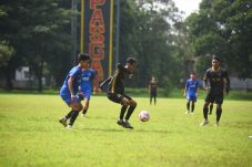 Malang United Taklukkan Arema Indonesia 2-1 Dalam Uji Coba, Panasi Mesin Jelang Liga 4