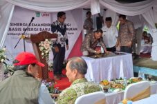 Wamen Dikti Saintek Resmikan PLTMH Sumbermaron