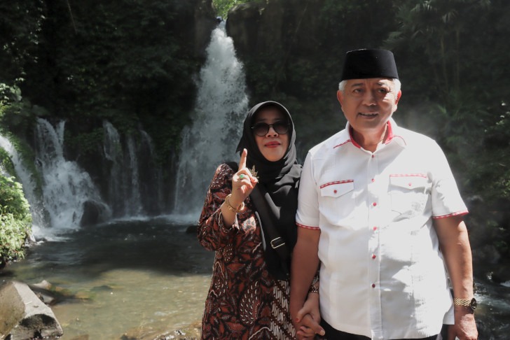 Bupati Sanusi Promosikan Wisata Air Terjun Coban Ciblungan Ampelgading