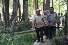 Perumda Tirta Kanjuruhan Gencarkan Reboisasi untuk Jaga Kelestarian Sumber Air 19 382eab08 7ff6 4495 9bba 0be067dfeecd
