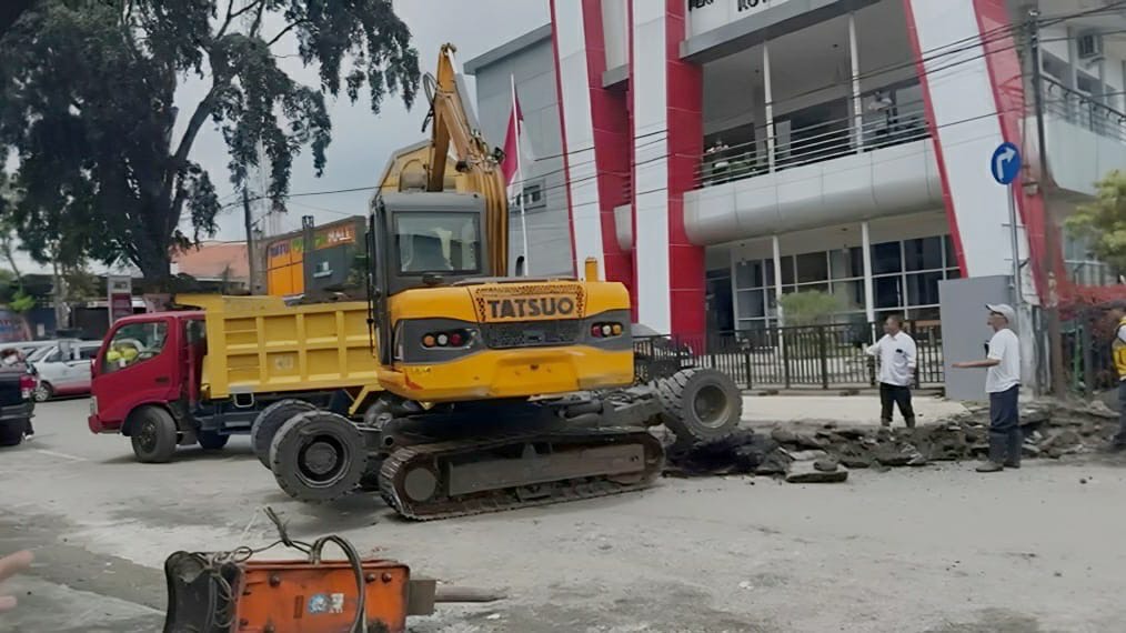 8eb737d3 4091 49af a3b7 0e5152933d5d