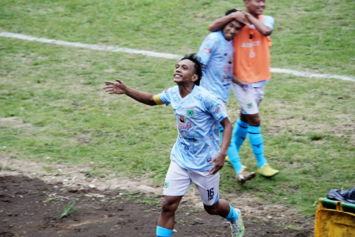 Gunduli PS Kota Pahlawan, Persikoba Lolos 16 Besar Liga 4 Jatim