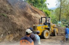 Cuaca Buruk Landa Kota Batu, Wisatawan Diminta Waspadai Bencana Saat Liburan 3 IMG 20250128 183651