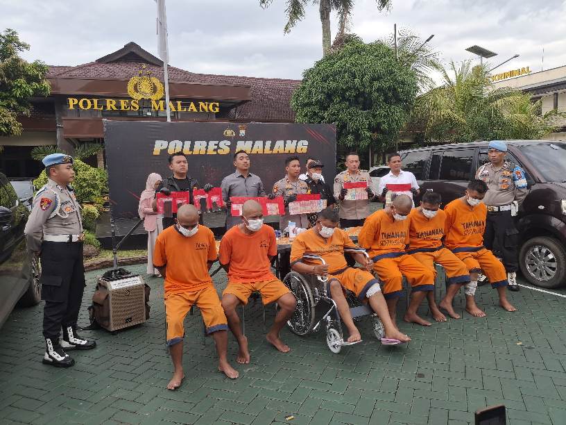 Polisi Tembak Dua dari Enam Pelaku Pencurian di Malang