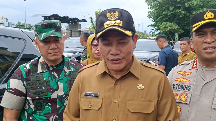 Plt Bupati Sidoarjo Geram, Namanya Dicatut dalam Proyek Tower Ilegal 14 Plt Bupati Sidoarjo Geram, Namanya Dicatut dalam Proyek Tower Ilegal