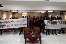 049ae42a d72d 4f0c b8af e6944320641a