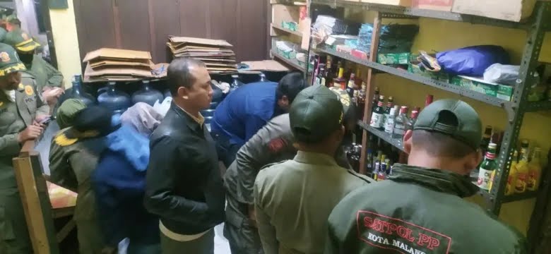 Jelang Ramadan, Satpol PP Kota Malang Amankan 717 Botol Miras Ilegal 5 IMG 20250227 WA0054
