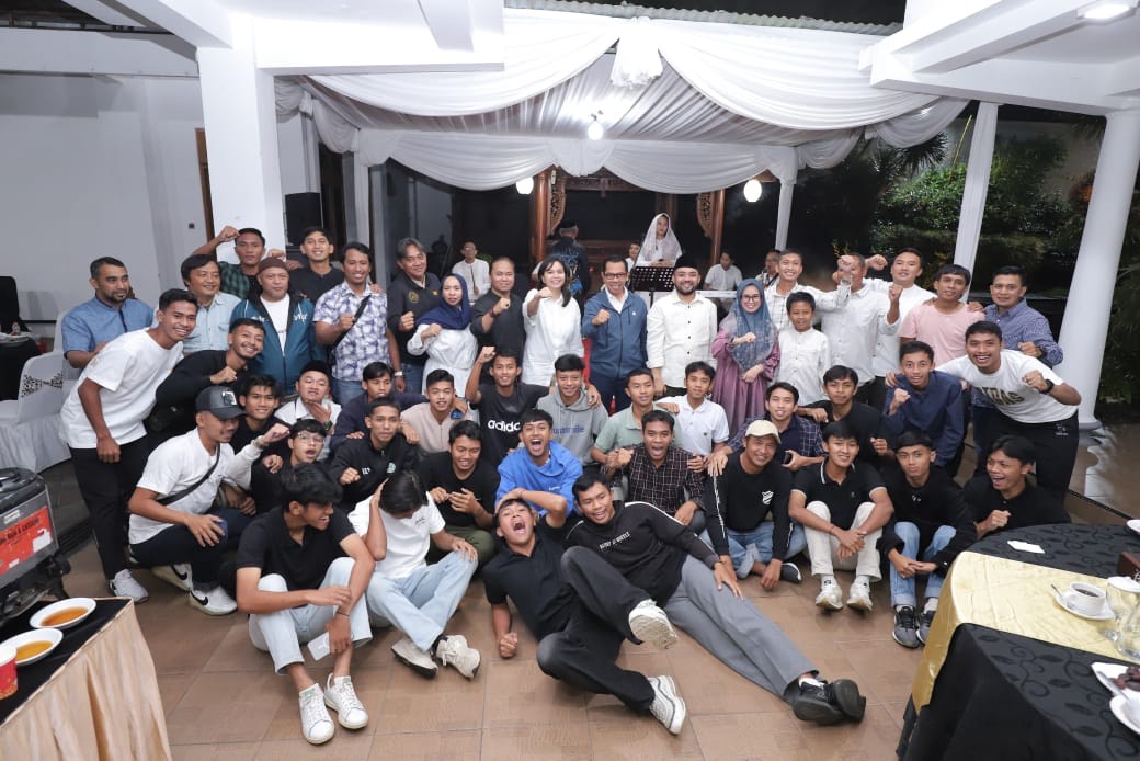 18c5f24a b3d8 426d 8a24 94e0aaf06085