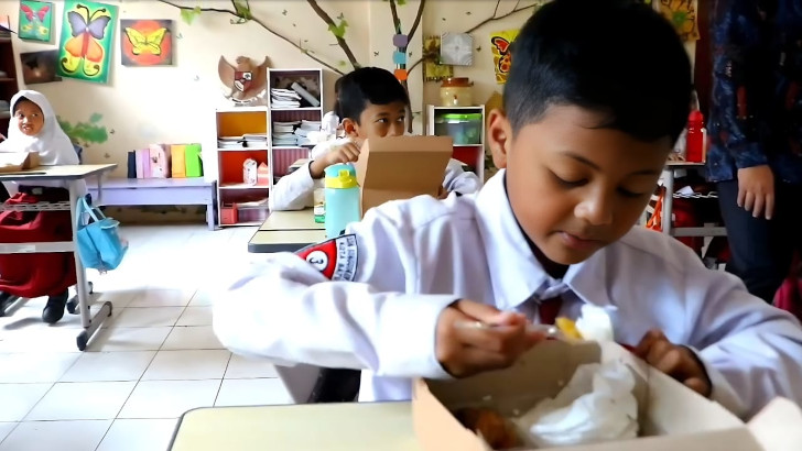 Makan Bergizi Gratis di Kota Batu Belum Berjalan, Wali Kota Nurochman: Kita Masih Tunggu Petunjuk Pusat