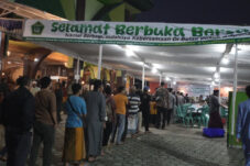 Rutin Gelar Buka Puasa Gratis, Masjid Agung An-Nur Kota Batu Siapkan Ratusan Porsi untuk Jamaah