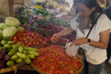 Harga Bawang Merah dan Cabai Melonjak di Pasar Kepanjen Malang