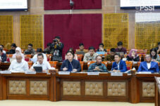 Naturalisasi Dean James, Joey Pelupessy, dan Emil Audero Disetujui Komisi X