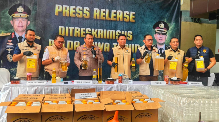 Polda Jatim Gerebek Gudang Pemalsu Minyakita di Sampang dan Surabaya