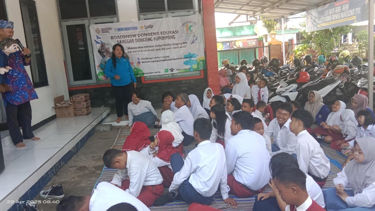 5a7ce905 2a4f 4dde 960f bd835f5a3ac6