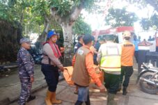 Dua Dari Tiga Korban Terseret Ombak Pantai Balekambang Ditemukan Meninggal