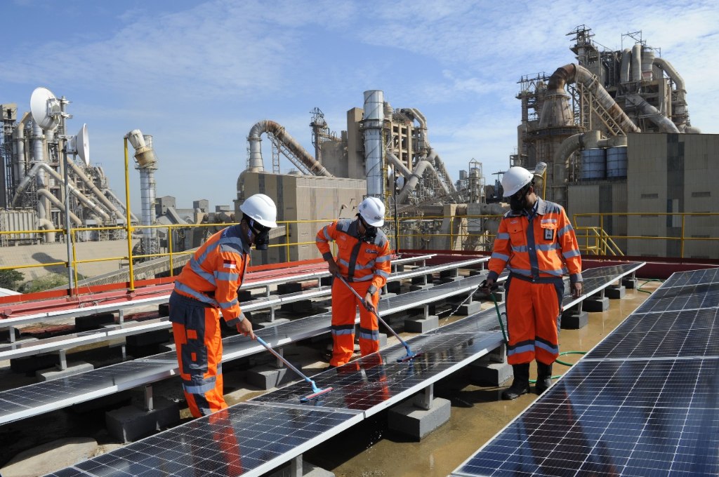 SIG Siapkan Rp300 Miliar untuk Buyback Saham, Percaya Diri Hadapi Pasar yang Berfluktuasi 12 IMG 20250417 222531