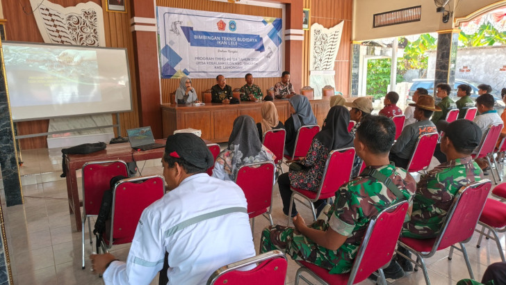 Satgas TMMD 124 Kodim 0812/Lamongan Gelar Penyuluhan Budidaya Ikan Lele di Desa Kebalankulon