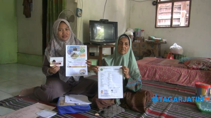 40 Tahun Berjualan, Nenek Penjual Kue Keliling Naik Haji